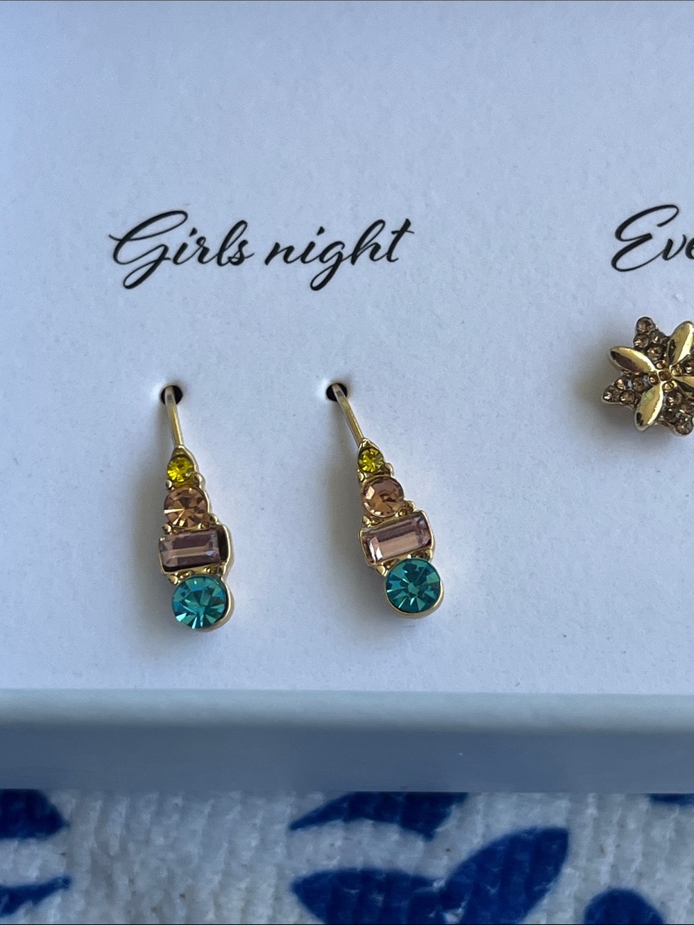 C&C California Gold Multi-Color Earring Set NIB - Picture 2 of 6